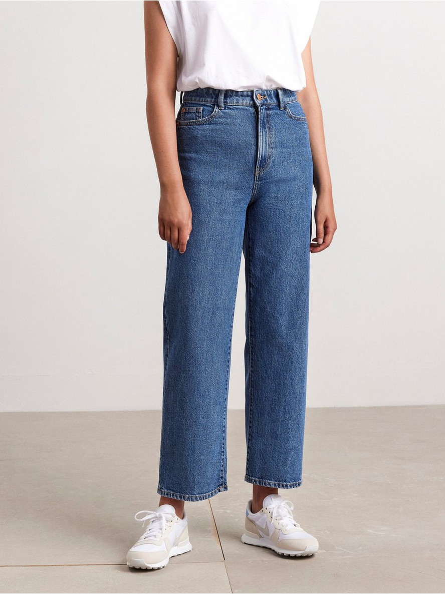 HANNA Wide high waist jeans with cropped leg Denim blue