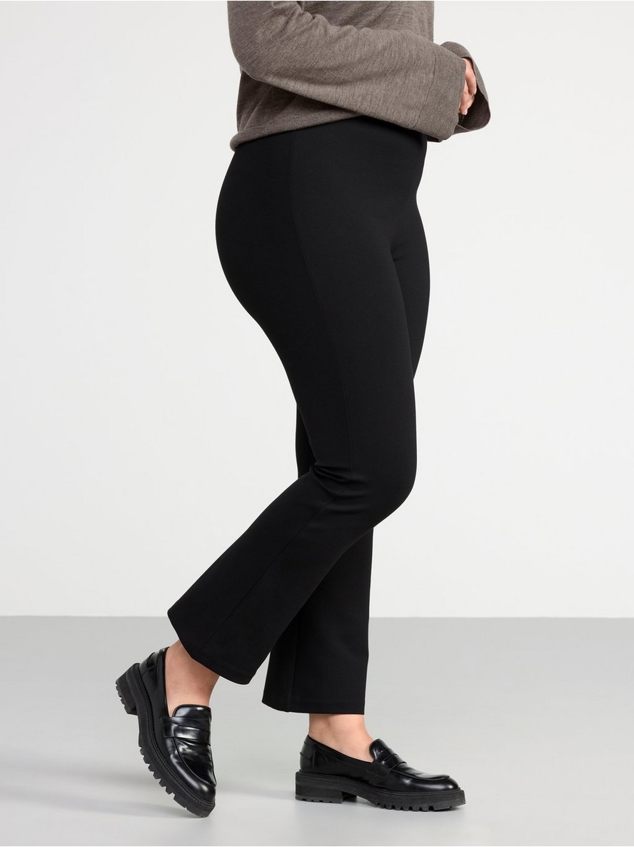 Cropped kick-flared Punto trousers Black